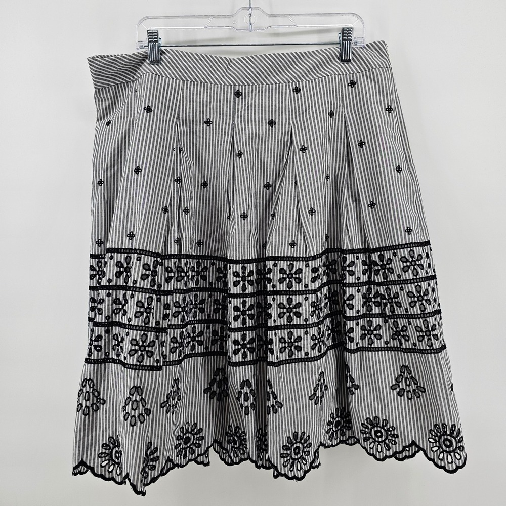 Talbots A-Line Skirt Women 16 Gray White Striped Eyelet Scalloped Hem